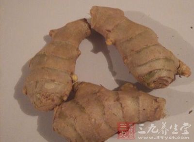 59歲女子腰痛一周體內(nèi)長(zhǎng)生姜